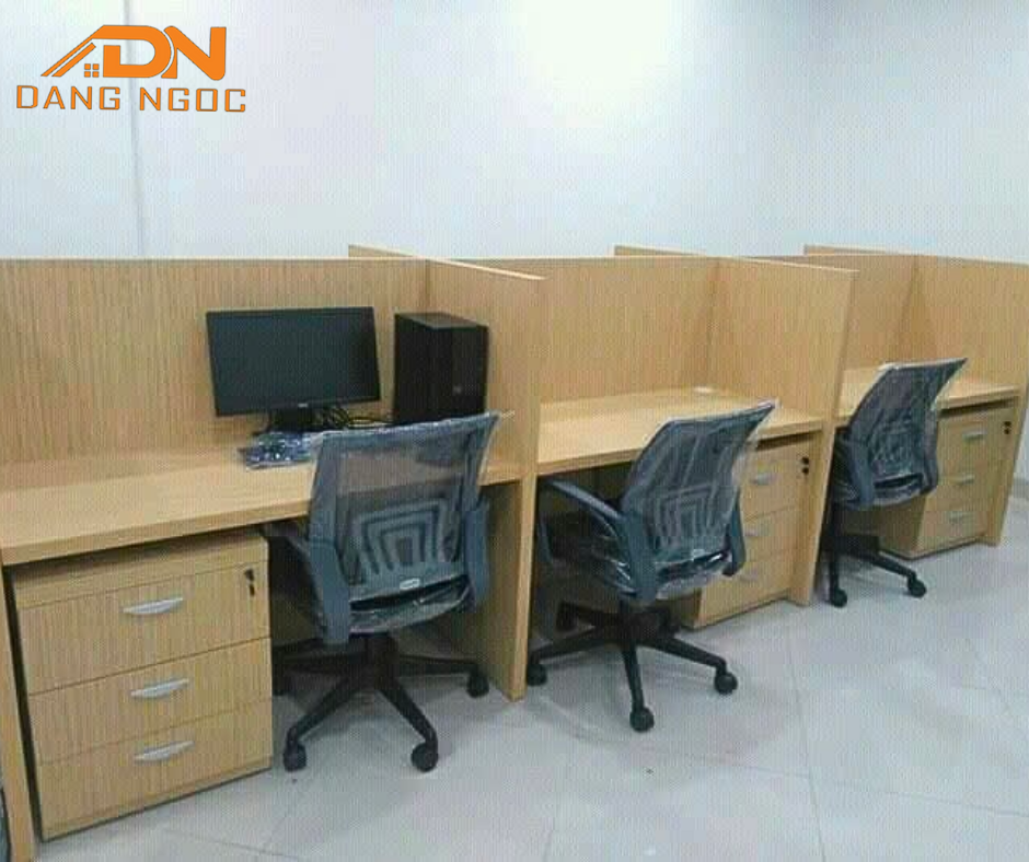 Bàn Cụm Văn Phòng Làm Việc Tông Màu Sồi Hiện Đại