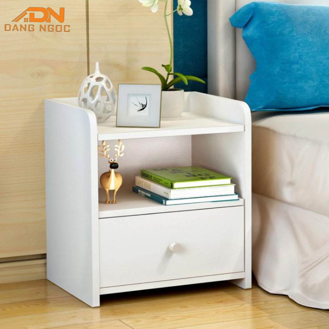 Bố trí tab đầu giường nhỏ gọn tiện lợi trong phòng ngủ